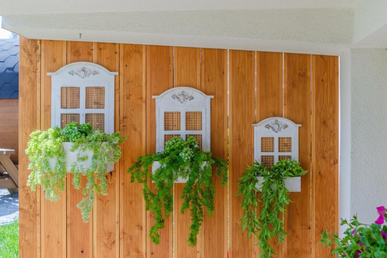 Tybet Domki I Apartamenty Tatranská Bukovina Exteriér fotografie