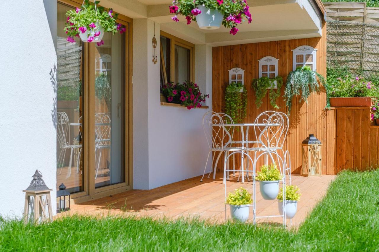 Tybet Domki I Apartamenty Tatranská Bukovina Exteriér fotografie